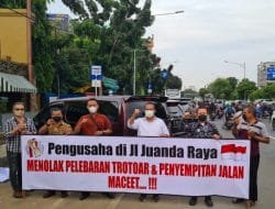 Para Pengusaha Tolak Pelebaran Trotoar di Jalan Juanda
