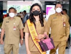 Jadi Wamendagri Sehari, Gresita Tiba di Kantor Kemendagri