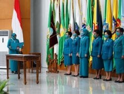 Tri Tito Karnavian Lantik Pj. Ketua TP PKK Aceh dan Lima Daerah di Papua
