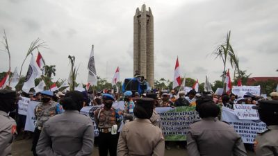 Petani Tebu Indramayu Unjuk Rasa Dukung Peningkatan Kemitraan