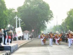Kirab Merah Putih, Habib Luthfi: Kami Siap Menjaga Tegaknya Merah Putih Sampai Kapanpun