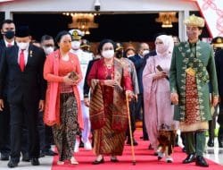 Hadiri Sidang Tahunan MPR RI, Jokowi Berbaju Pakaian Asal Bangka Belitung