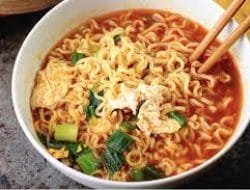 Beda dengan Mentan, Mendag Sebut Harga Mi Instan Justru Bakal Turun di September 2022