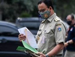 Respons Anies soal Usulan Pengaturan Jam Masuk Kantor di Jakarta