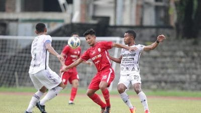 Duel Tim Jawara Liga Indonesia