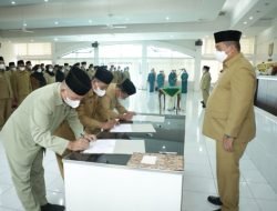 Wabup Kukuhkan Jabatan Pimpinan Tinggi Pratama- Administrator-Pengawas Pemkab Asahan