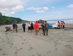 Pesawat latih API mendarat darurat di Pantai Ngagelan Alas Purwo Banyuwangi