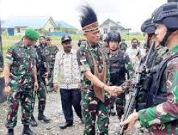 Danrem di Papua Nilai Sikap Ketua DPRD Lumajang lebih Gentleman dari Effendi Simbolon