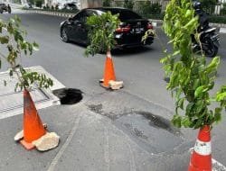 Di Pantau Wali Kota Jaksel, Sudin Bina Marga Gerak Cepat Perbaiki Jalan Ambles di Fly Over Tendean