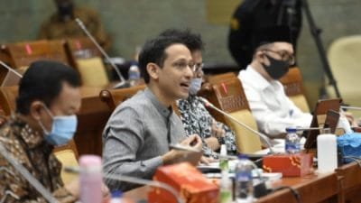 Ujian Nadiem di DPR Berujung Laporan ke Jokowi