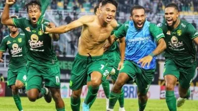 Selebrasi skuad Persebaya