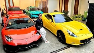 Waduh..Sering Pamer Koleksi Mobil Mewah, Ternyata Rizky Billar Cuma Pinjam Demi Konten