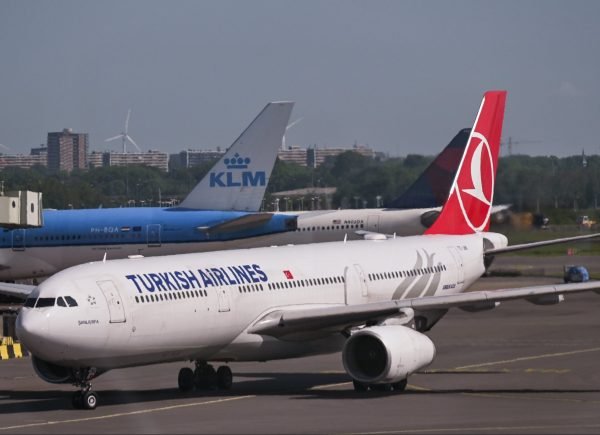 Ada Penumpang Mabuk Pukul Pramugara, Turkish Airlines Mendarat Darurat