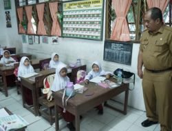 Wakil Bupati Asahan Tinjau ANBK di SDN Kecamatan Simpang Empat