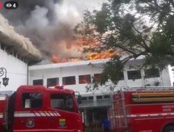 Gedung Balai Kota Bandung Terbakar, Walikota dan Seluruh Pegawai Berlarian