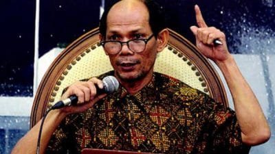 Ichsanuddin Noorsy. Simposium Dekrit