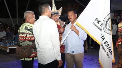 Muhammad Rudi Lantik PK-NTT, Masa Penuhi Lapangan Engku Putri