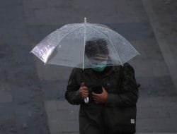 BMKG: Jakarta Diperkirakan Hujan Merata Pada Rabu