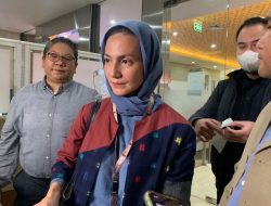 Dilaporkan Japto  Soerjosoemarno, Wanda Hamidah Akan Minta Maaf Jika Bersalah