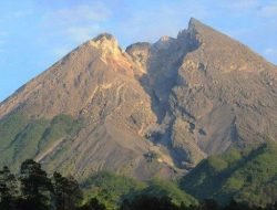 Gunung Marapi Erupsi, 40 Orang Dilaporkan Sedang Mendaki