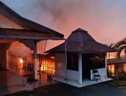 Terdengar Ledakan dan Percik Api dari Rumah Dinas Kapolda Papua sebelum Terbakar