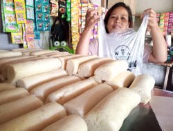 Jualan Getuk Gulung di Tengah Alas, Warung Sooko Ponorogo Tak Kehilangan Pelanggan