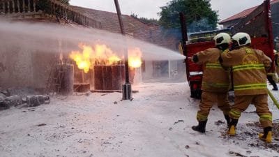Kerugian Akibat Kebakaran Toko Agen Tabung Gas Elpiji Rp1 Miliar