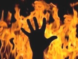 Penjelasan Polisi Soal Dua Orang Dibakar di Jembatan Jelambar