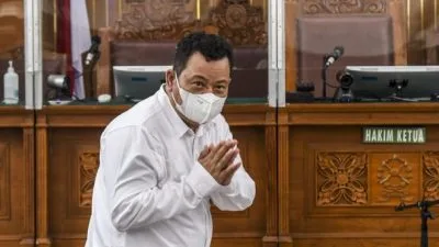 Kuat Ma’ruf Dihukum 15 Tahun Penjara