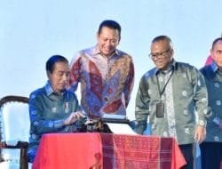 Presiden Jokowi Hadiri Puncak Peringatan HPN 2023