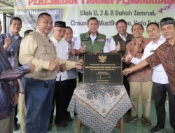 Plt Wali Kota Bekasi Resmikan Sejumlah Pembangunan Wilayah Mustikajaya