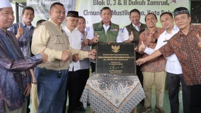 Plt Wali Kota Bekasi Resmikan Sejumlah Pembangunan Wilayah Mustikajaya