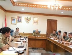 Pemkot Jaktim Keluarkan Peringatan Bagi PKL di Jatinegara