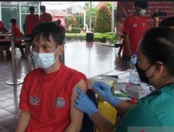 Sebanyak 300 Warga Binaan Rutan Cipinang Ikuti Vaksinasi “Booster” Kedua