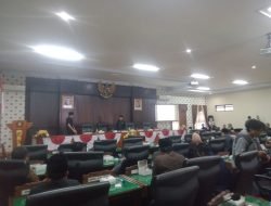 Sidang Paripurna DPRD Trenggalek Sahkan Perda Keuangan Daerah