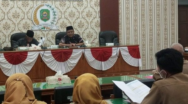 Komisi I DPRD Kabupaten Trenggalek menggelar rapat kerja bersama beberapa OPD dengan agenda evaluasi kinerja dan pendalaman APBD tahun 2022 serta pelaksanaan APBD tahun 2023, Selasa (14/3/2022)