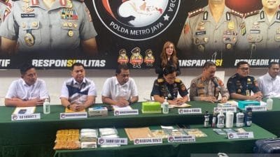 Polisi Gagalkan Peredaran Narkoba Gunakan Botol Sampo oleh WN Brazil