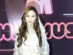 Jelang Ramadhan Icha Christy Rilis Single Religi Berjudul ‘Ngabuburit’
