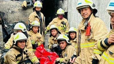 Satu Orang Meninggal Akibat Kebakaran Tiga Rumah di Grogol Selatan