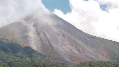 BPBD Sitaro Serukan Warga Patuhi Radius Bahaya Gunung Karangetang-Sulut