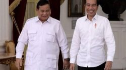 Presiden Jokowi bersama Prabowo Subianto