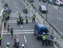 Polda Metro Imbau Pengemudi Motor Tak Lintasi Jalan Layang Casablanca