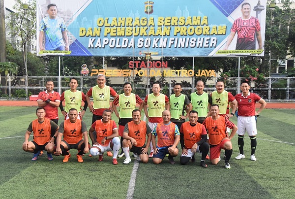 Olahraga bersama Kodam Jaya dan Polda Metro Jaya