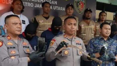 Polisi Tangkap Pengeroyok Pakai Celurit di GOR Pademangan