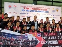 Timnas Kickboxing Peraih Emas SEA Games 2023 Kamboja Kembali ke Tanah Air