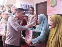 Polda Metro Jaya Gelar Baksos Jelang HUT ke-77 Bhayangkara