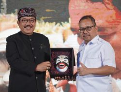 Berdedikasi Tinggi Tangani Pandemi, Gubernur dan Wagub Bali Apresiasi Kinerja Kepala KPw BI Bali