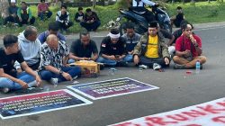 Massa aksi Lombok Barat (Lobar)