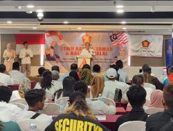Sekjen Gerindra Dengarkan Keluh Kesah Pekerja RI di Malaysia