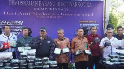 Dukung BNN, Kakanwil Kemenkumham Bali Hadiri Pemusnahan Narkoba